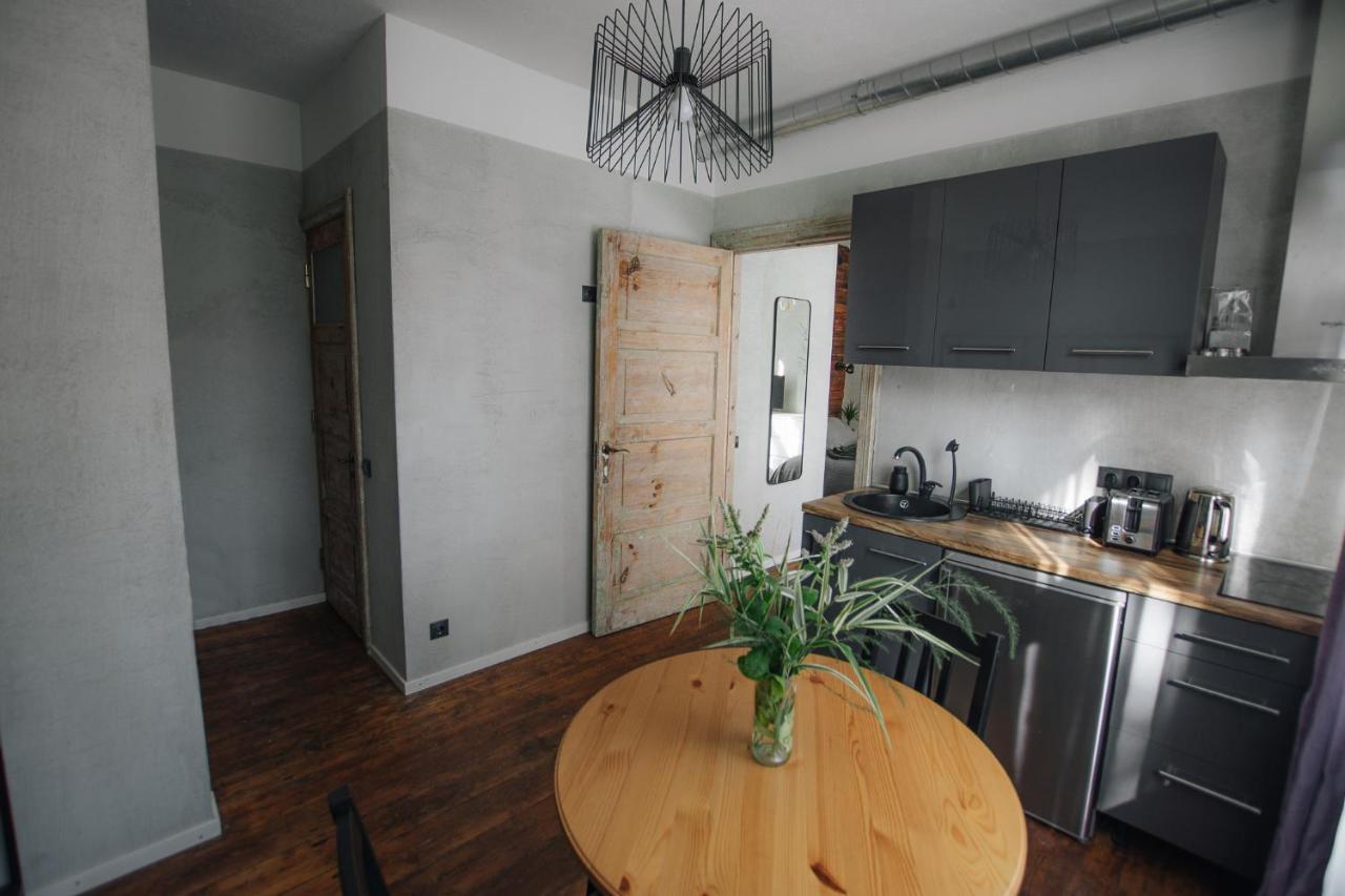 "Quiet Center" Apartment, Close To Train Station Tukums Eksteriør bilde