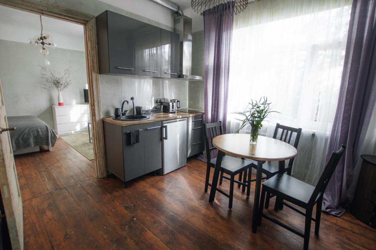 "Quiet Center" Apartment, Close To Train Station Tukums Eksteriør bilde